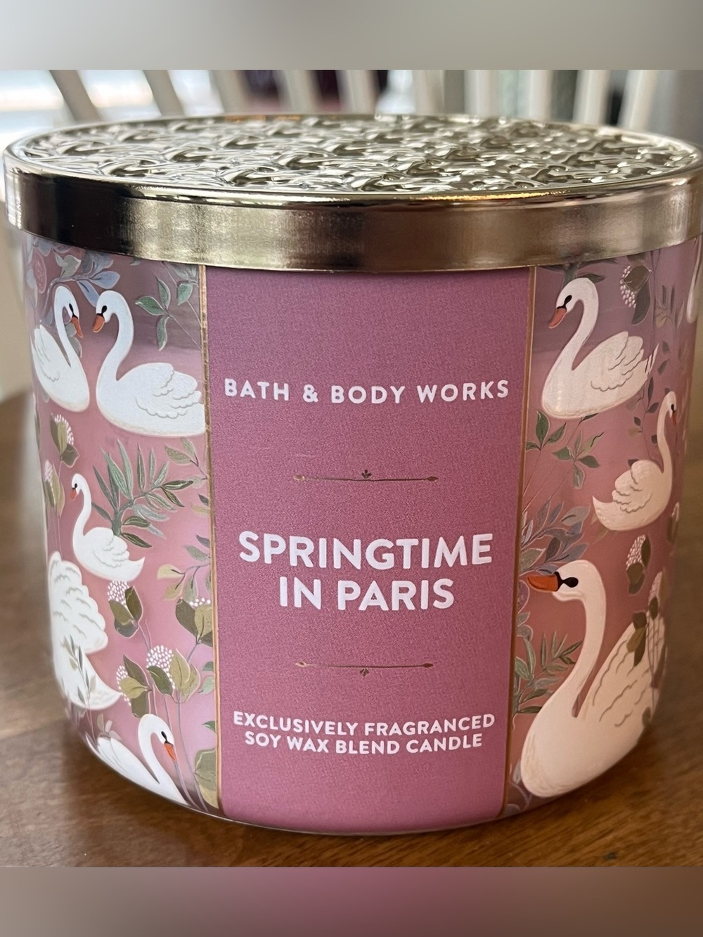 Bath & Body Works Springtime in Paris Candle Gold Lid Beautiful Scent 3 wick NEW